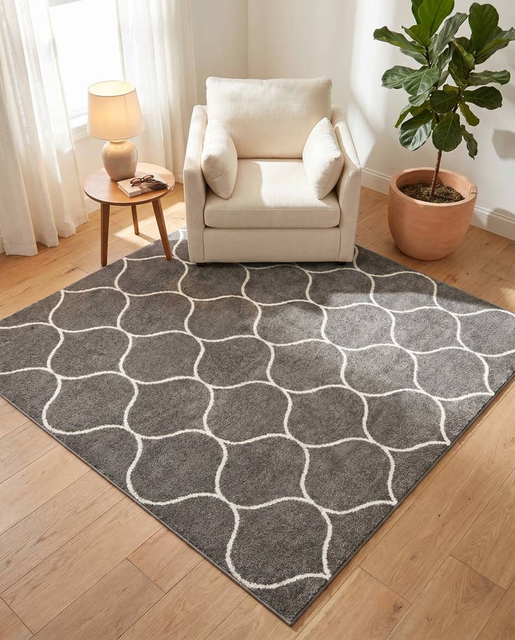 Detail image of 7' x 7' Lattice Frieze Square Rug