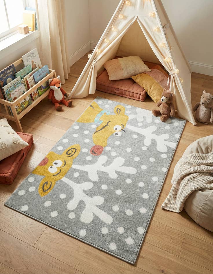 Detail image of 4' 1 x 6' 1 Reindeer Whimsy Kids Rug
