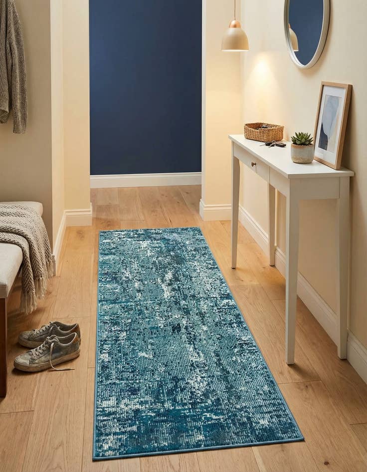 Detail image of 2' 2 x 6' Starlight Runner Rug