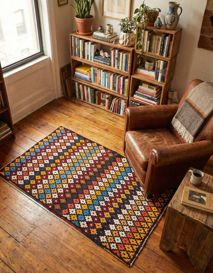 Detail image of 3' 1 x 4' 6 Hand Knotted Balouch Wool Rug