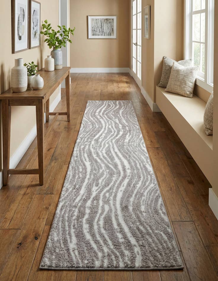 Detail image of  2' 7 x 10' Sepia Runner Rug