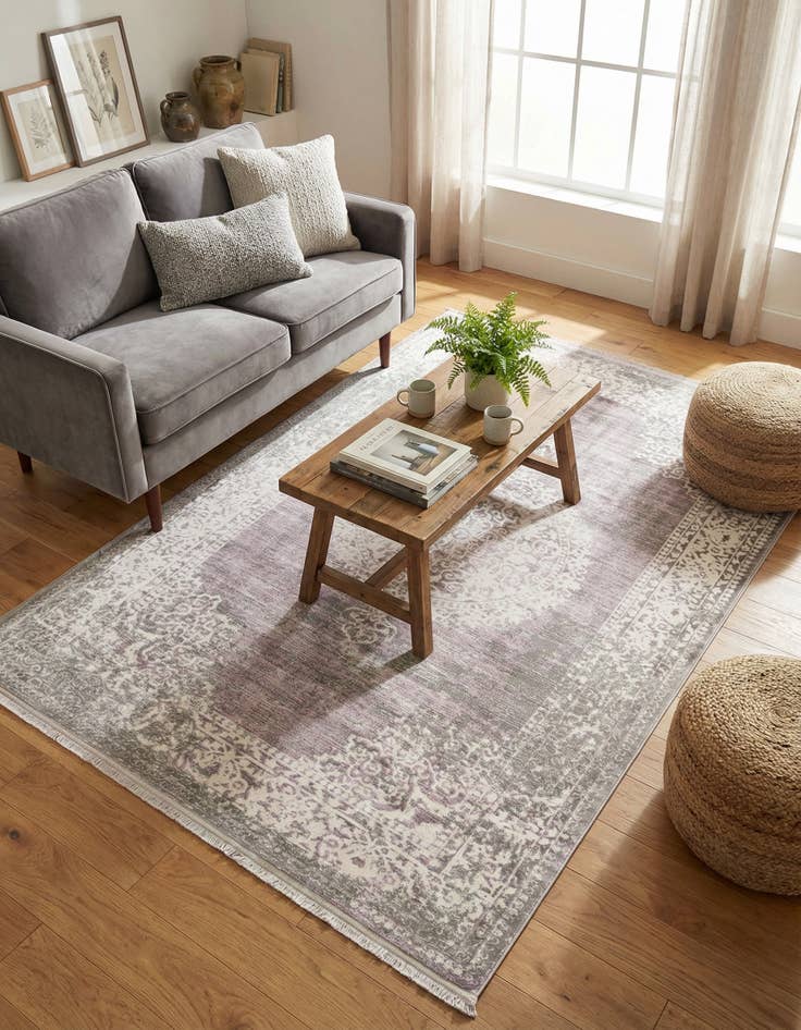 Detail image of 5' x 8' Modern Classical Rug