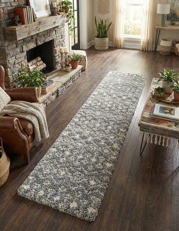 2' 7 x 12' Moroccan Trellis Shag Runner Rug