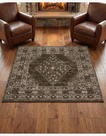 5' x 5' Grand Tradition Rug