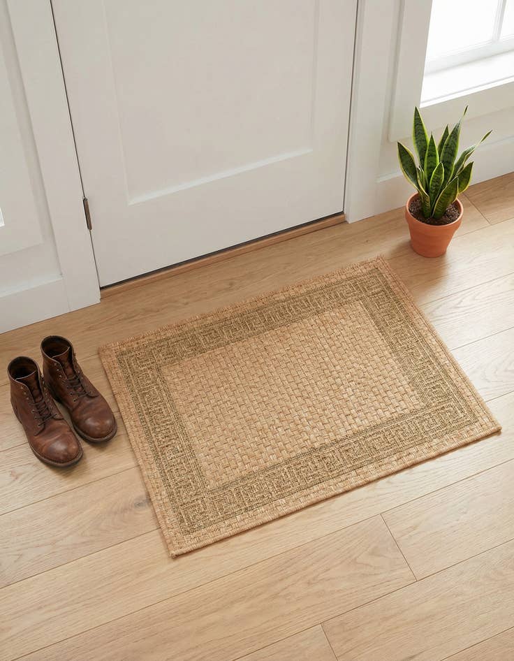 Detail image of 2' 2 x 3' Easy-Clean Border Indoor / Outdoor Rug