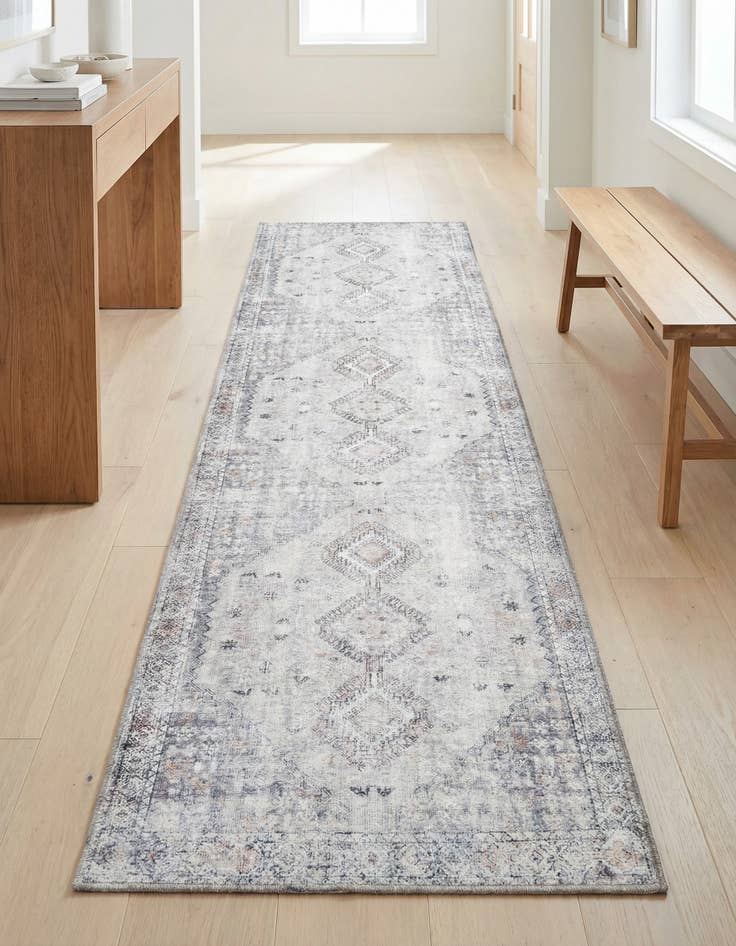 Detail image of 2' 7 x 10' Yara Runner Rug