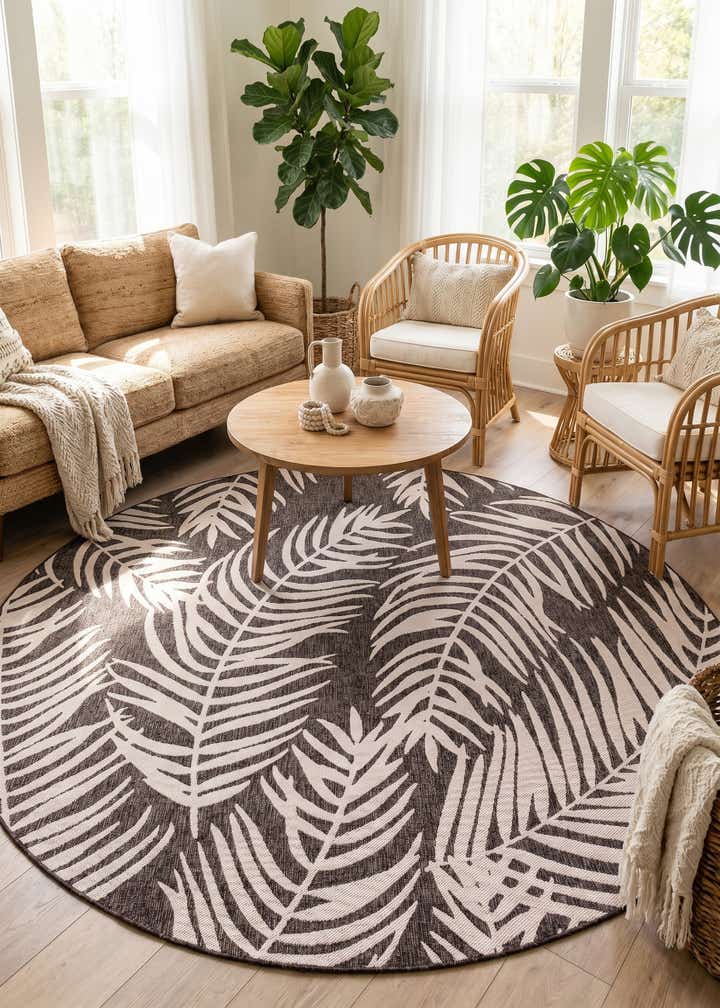 10' x 10' Easy-Clean Botanical Indoor / Outdoor Round Rug