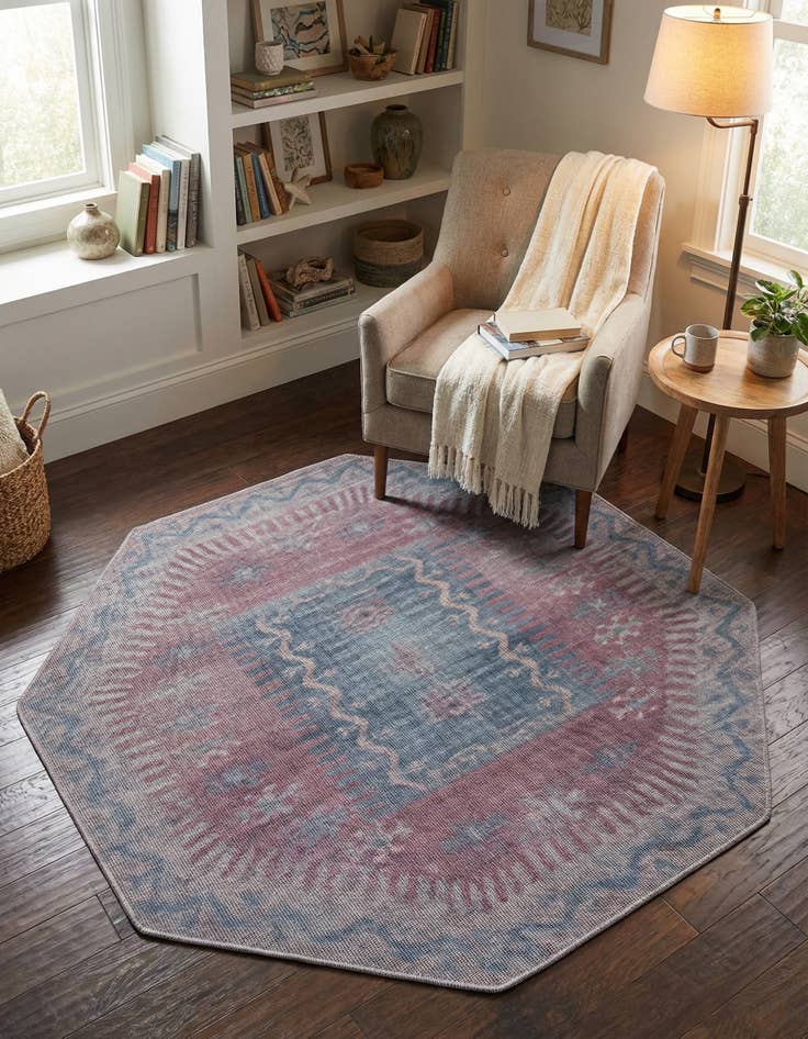 Detail image of 5' 3 x 5' 3  Washable Sisu Octagon Rug