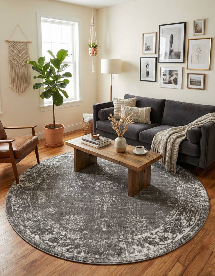 Detail image of 7' 10 x 7' 10 Monte Carlo Round Rug