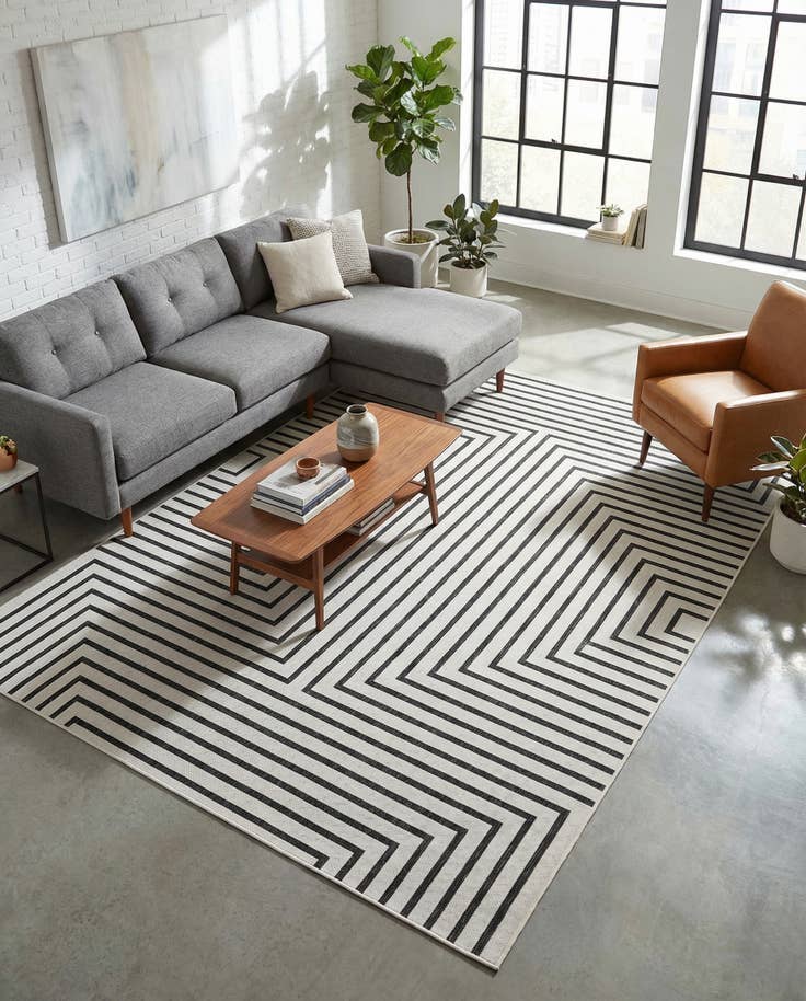 Detail image of 7' x 10' Easy-Clean Modern Indoor / Outdoor Rug