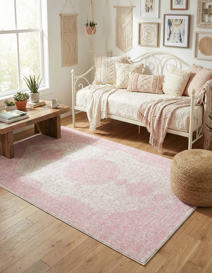 Detail image of 6' x 9' Bexley Rug