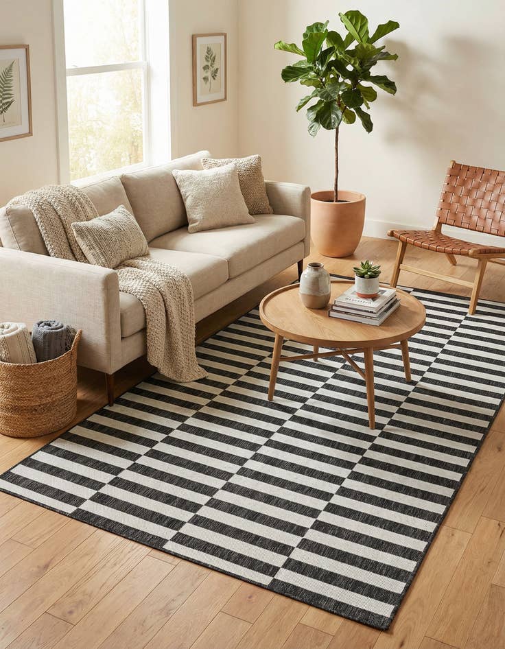 Detail image of 5' 3 x 8' Washable Striped Indoor / Outdoor Rug