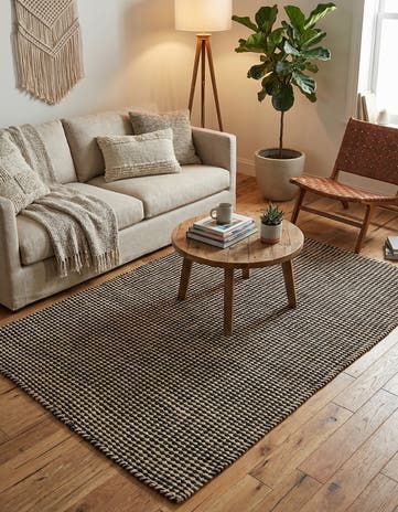 4' 1 x 6' 1 Hand Woven Laurel Handwoven Jute Rug