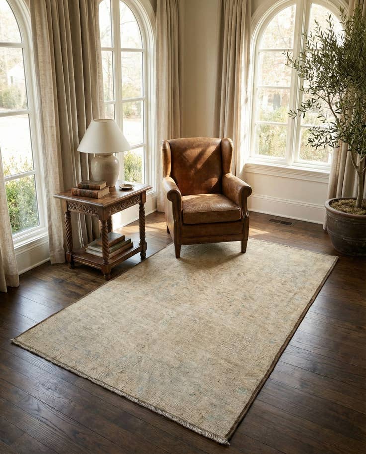 Detail image of 4' x 6' 1 Hand Knotted Oushak Wool Rug