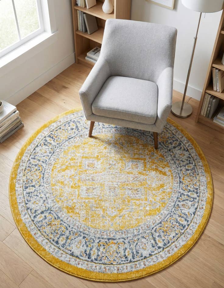 Detail image of 4' x 4' Santiago Round Rug