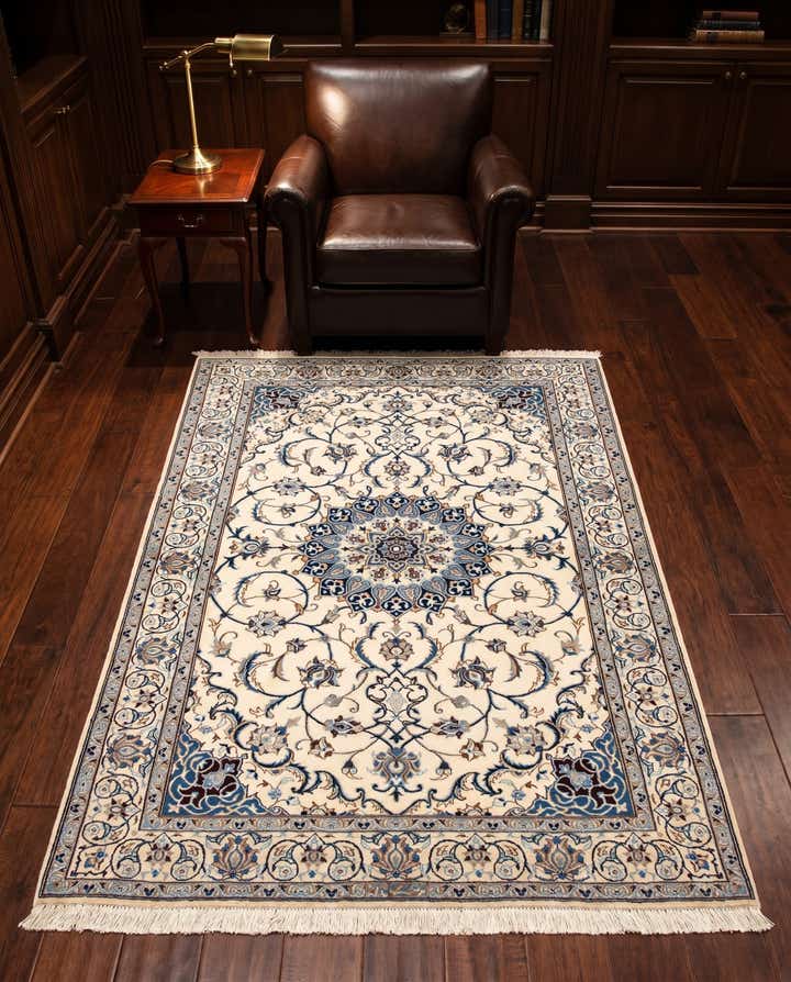 3' 3 x 4' 8 Hand Knotted Nain Rug