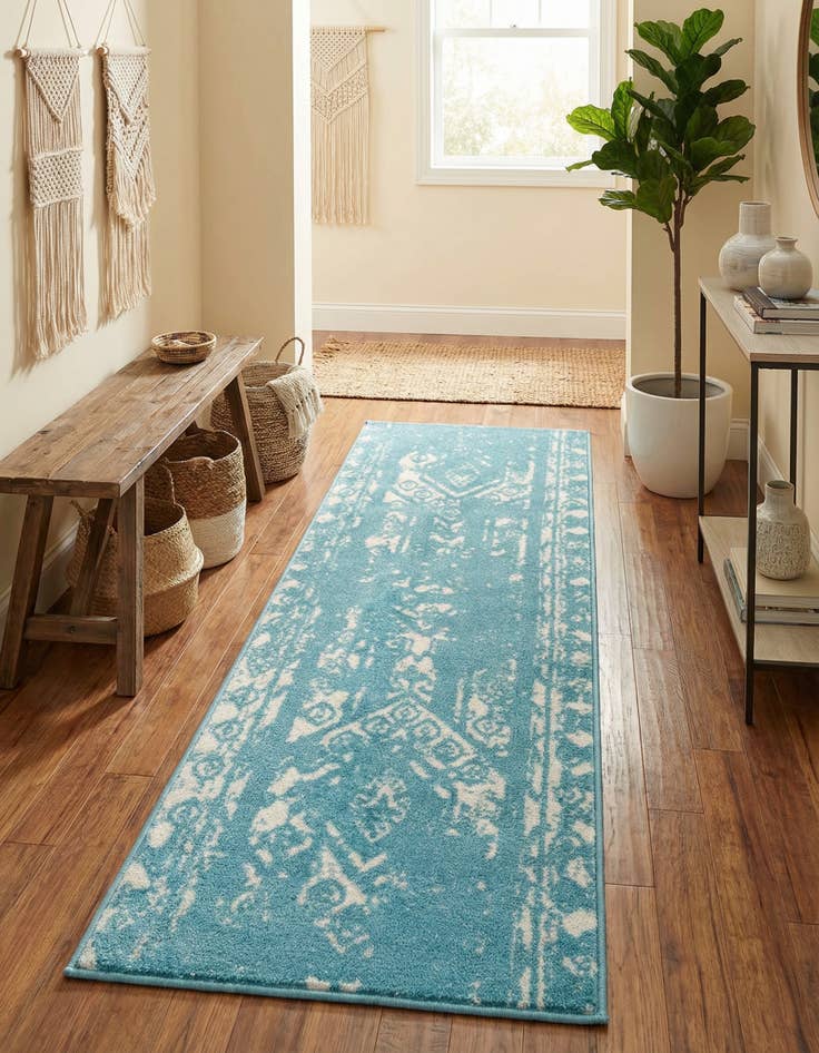 Detail image of 2' x 6' Lennon Runner Rug