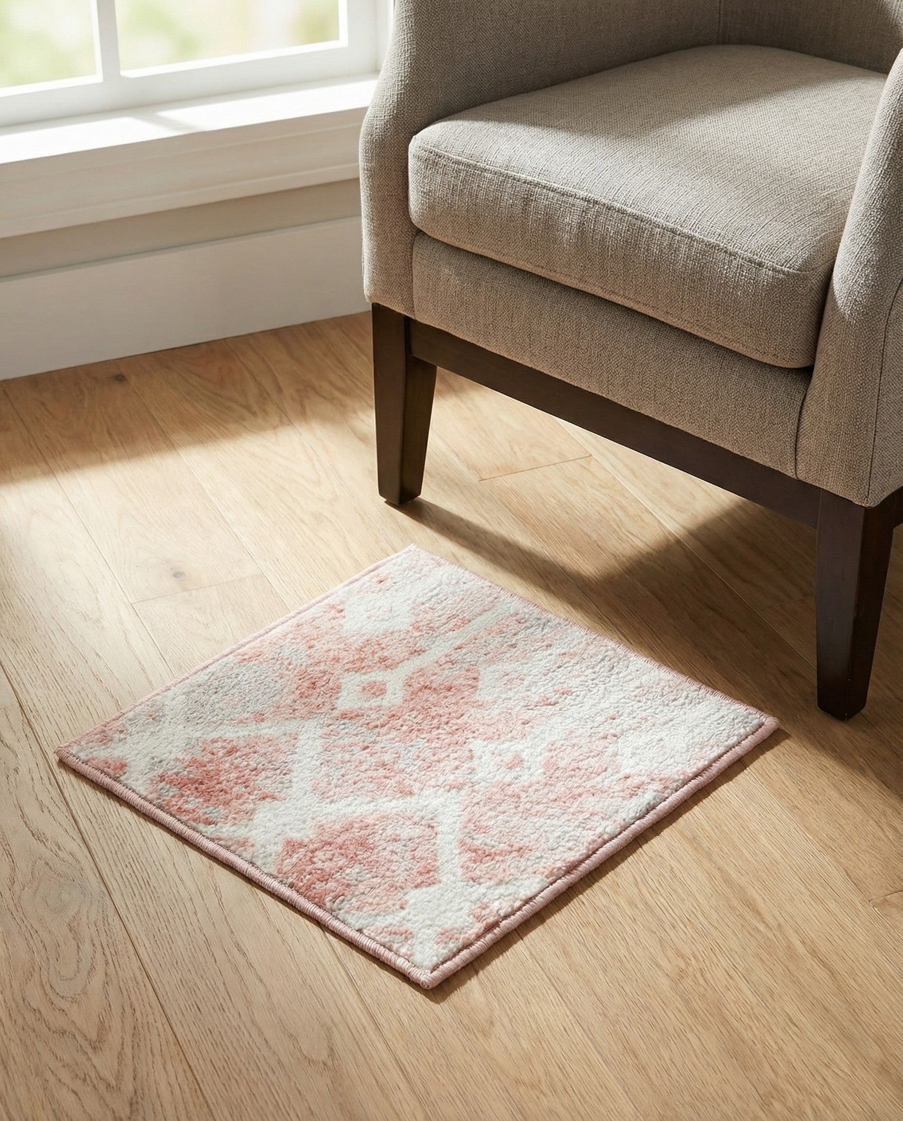 1' 4 x 1' 4 Bohemian Trellis Sample Rug