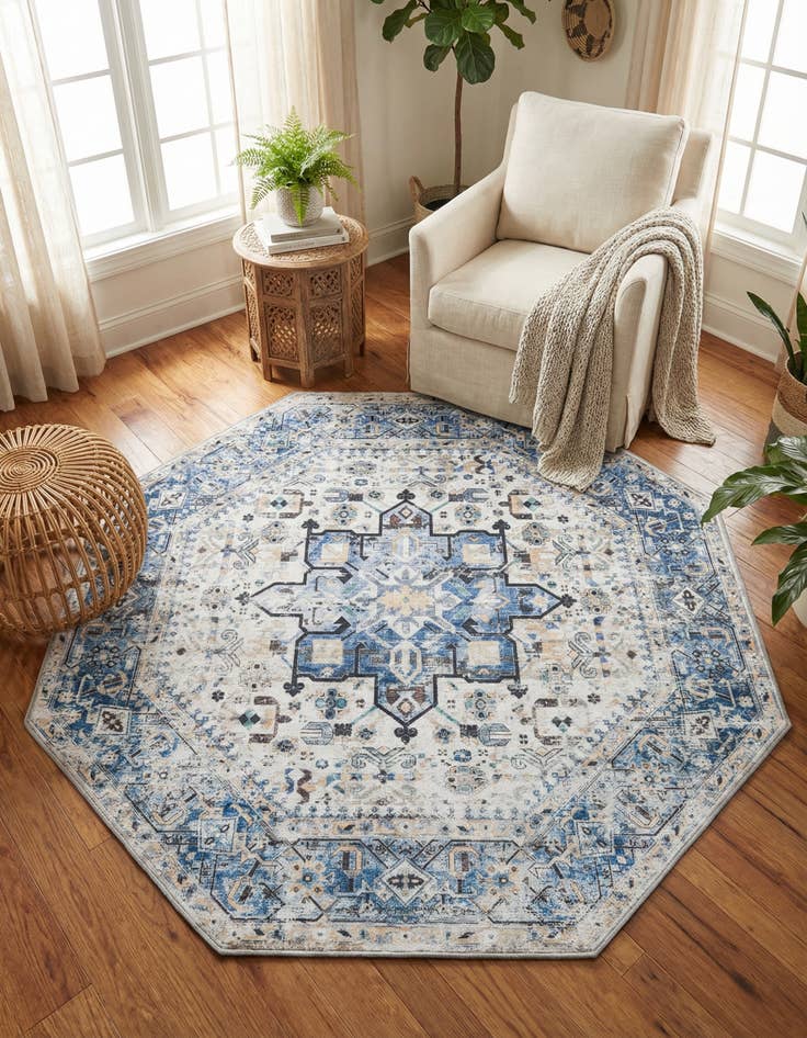 Detail image of 5' x 5' Washable Yara Octagon Rug