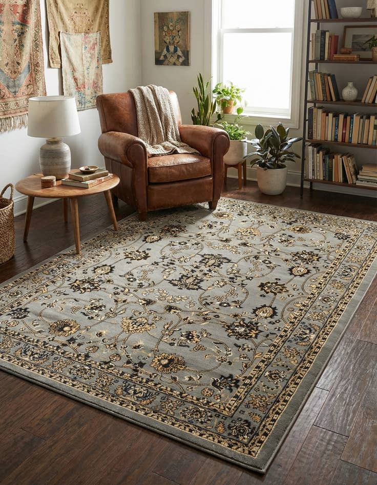 Detail image of 7' x 10' Yasmin Rug