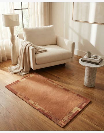 2' 5 x 4' 8 Hand Knotted Nepal Wool Rug