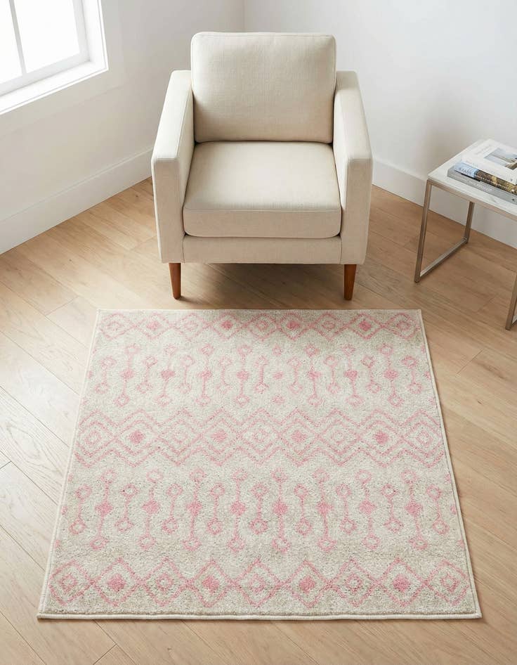 Detail image of 3' 3 x 3' 3 Moroccan Trellis Square Rug