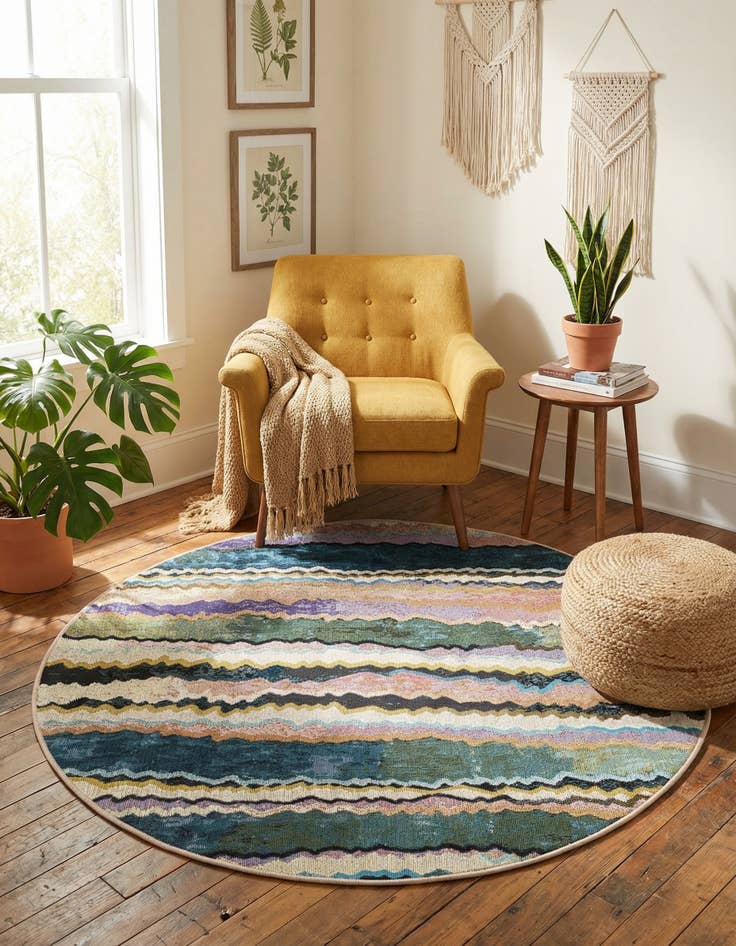 Detail image of 4' x 4'  Washable Modern Indoor / Outdoor Round Rug