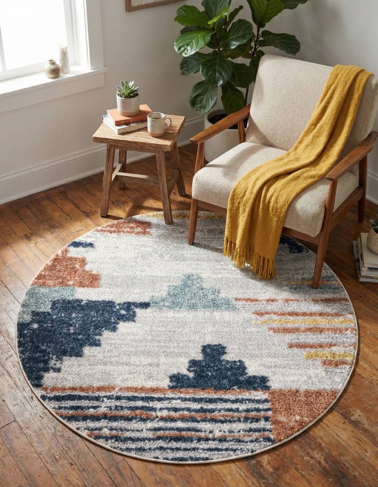 Detail image of 4' x 4' Cherokee Round Rug