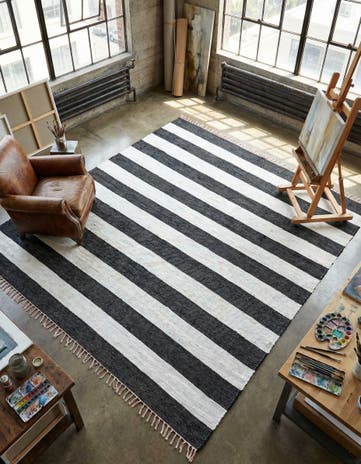 10' x 10' Hand Woven Chindi Rag Square Rug