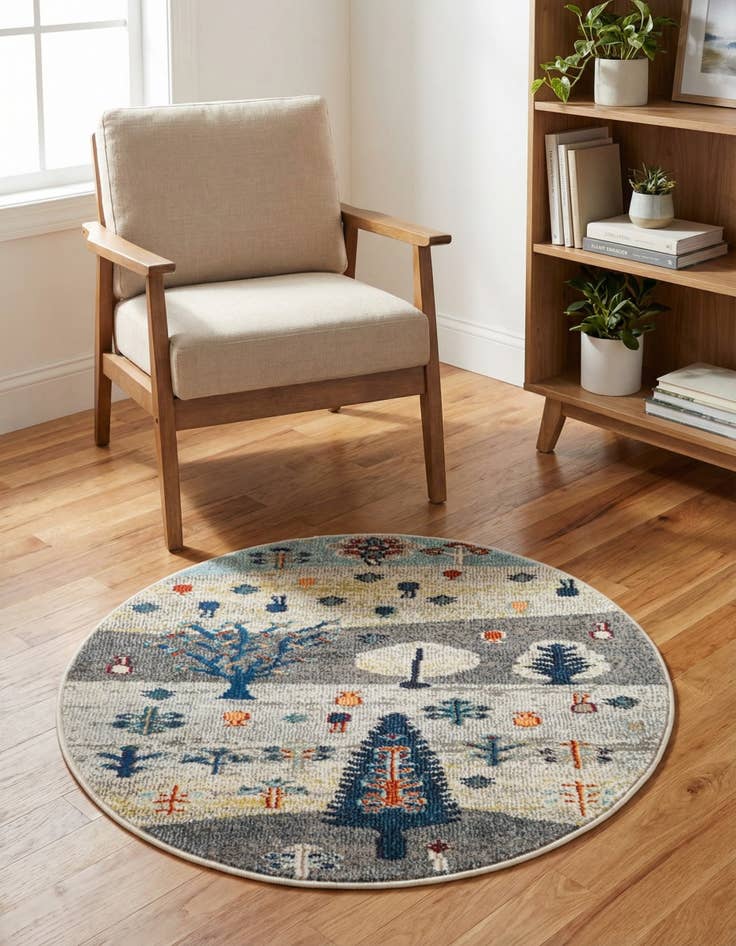 Detail image of 3' 3 x 3' 3 Washable Vivid Round Rug