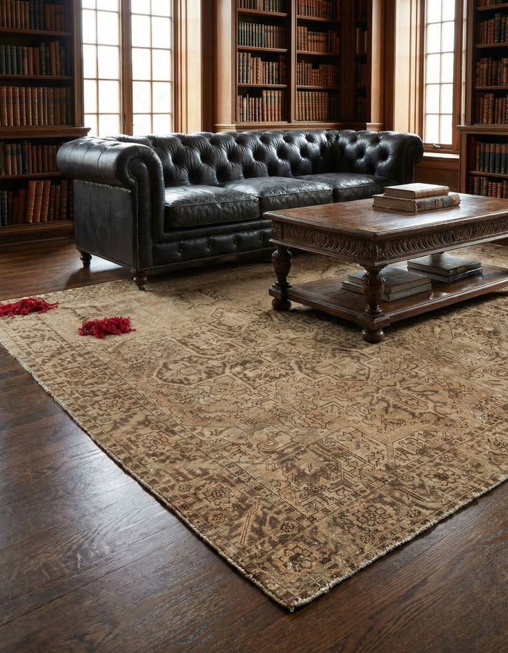 Detail image of 7' 8 x 9' 5 Hand Knotted Ultra Vintage Persian Wool Rug