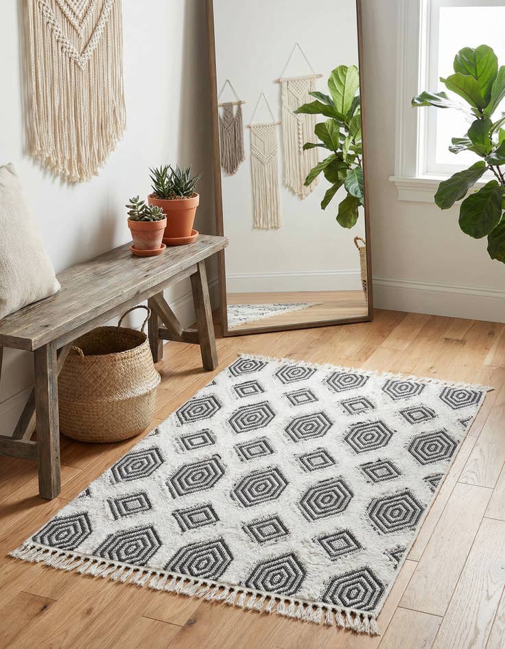 Detail image of 2' 3 x 3' Sabrina Soto Casa Havana Rug