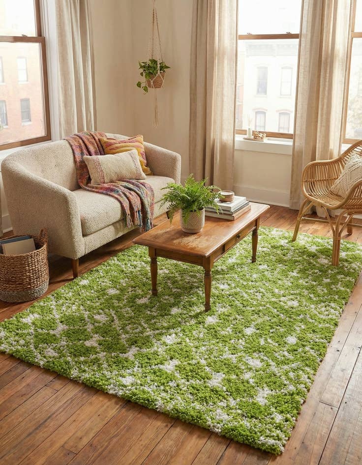 Detail image of 4' x 6' Moroccan Trellis Shag Rug