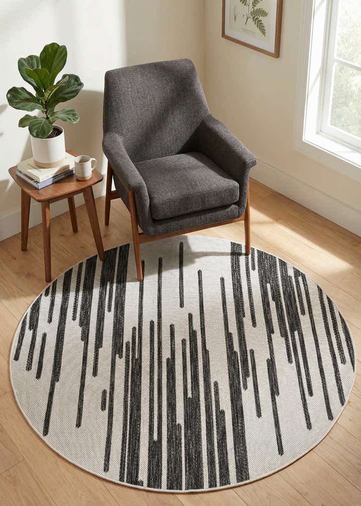 4' x 4' Easy-Clean Modern Indoor / Outdoor Round Rug