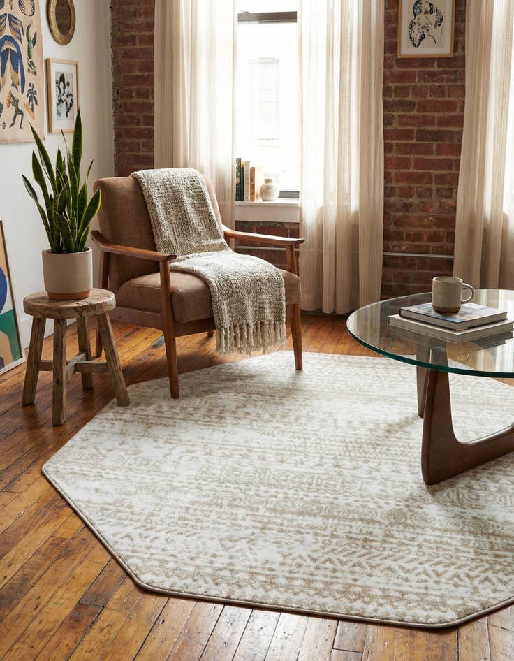 Detail image of 5' 3 x 5' 3 Hermitage Octagon Rug