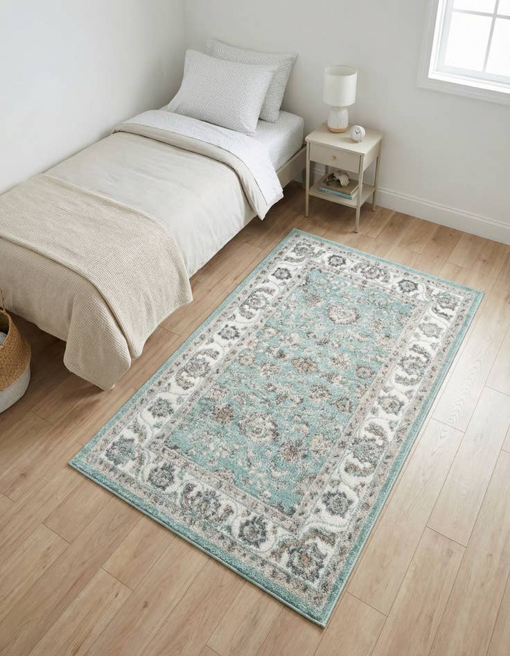 Detail image of 3' x 5' 3 Aurelia Rug