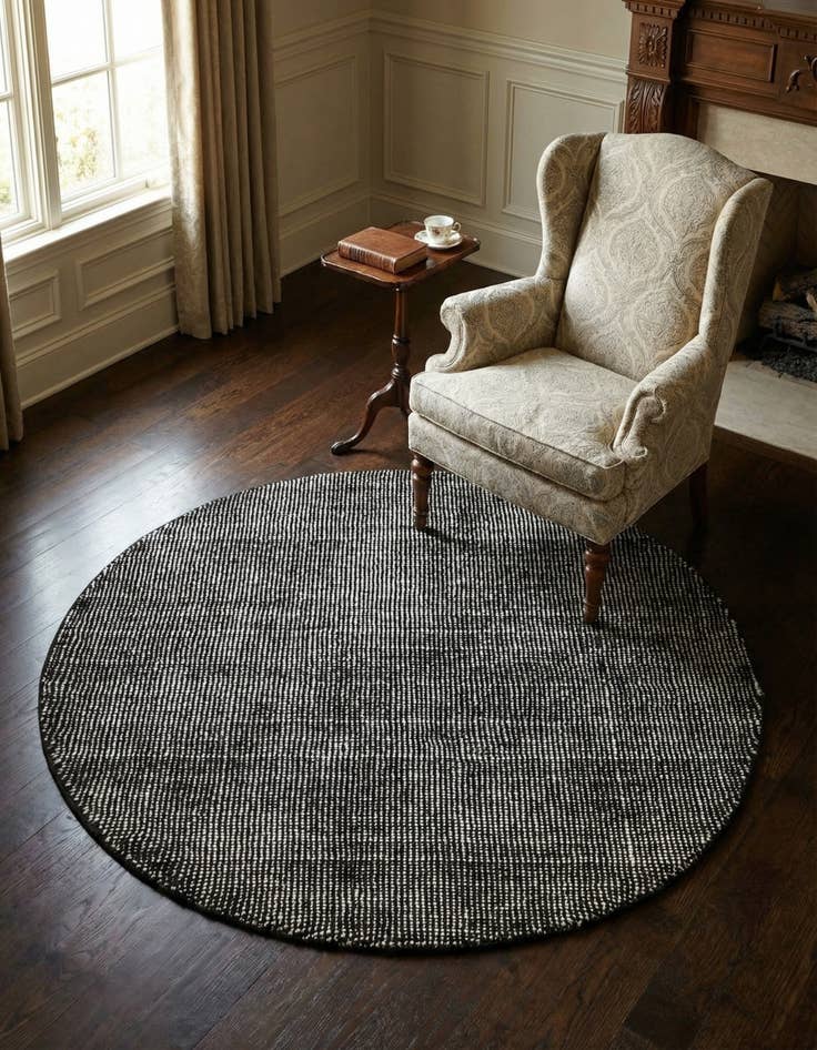 Detail image of 5' 3 x 5' 3  Hand Woven Jill Zarin English Manor Farmhouse Wool Round Rug
