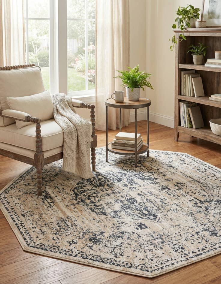 Detail image of 5' 3 x 5' 3 Villa Octagon Rug