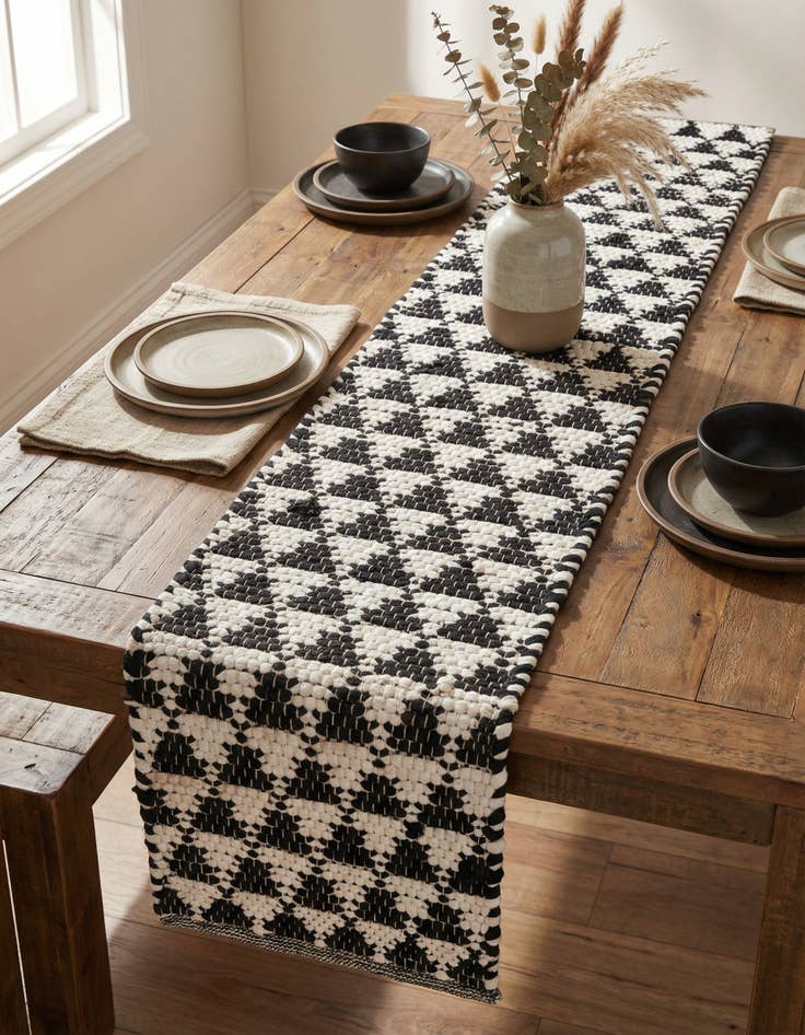 Detail image of 1' 2 x 5' 1  Hand Woven Chindi Jute Table Runner Rug