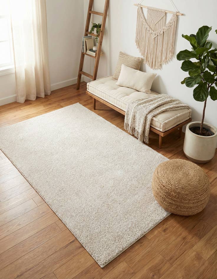 Detail image of 4' x 6' Solid Frieze Rug