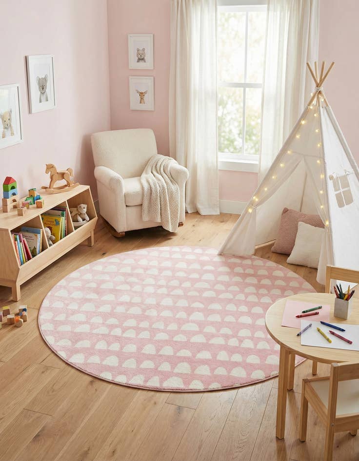 Detail image of 7' 10 x 7' 10 Whimsy Kids Round Rug