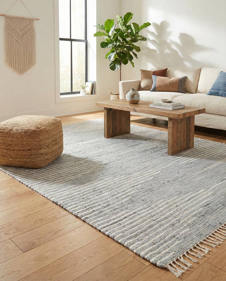 Detail image of 7' 10 x 10' Hand Woven Chindi Cotton Rug