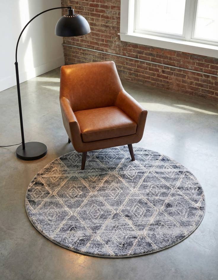 Detail image of 4' 7 x 4' 7 Artemis Round Rug