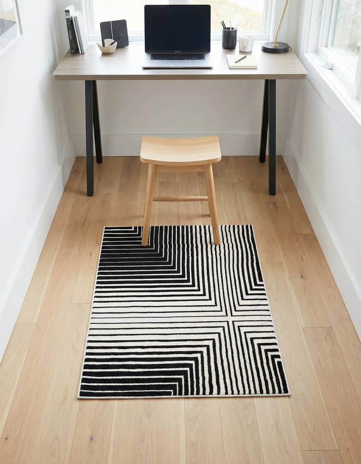 Detail image of 2' x 3' 1 Milano Rug