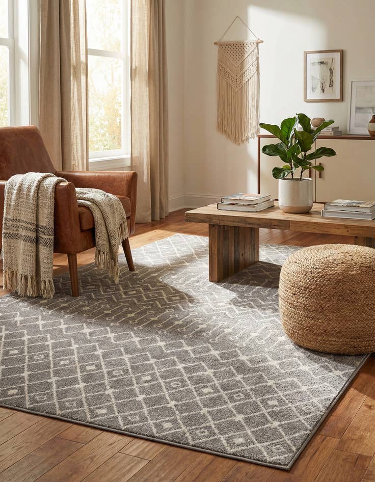 Detail image of 9' x 12' Moroccan Trellis Rug