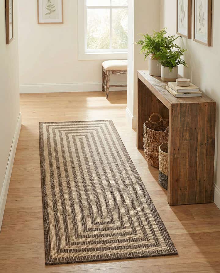 2' 7 x 6' Dunes Runner Rug