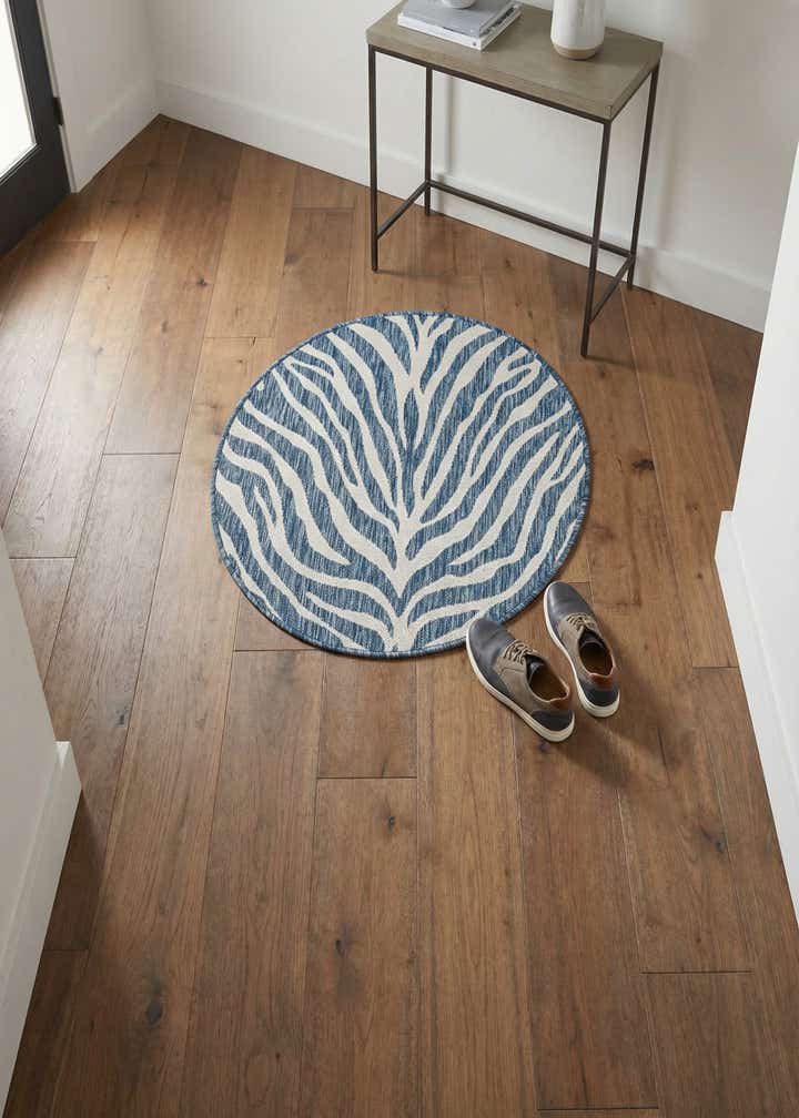 3' x 3' Easy-Clean Safari Indoor / Outdoor Round Rug