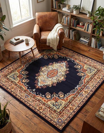 7' 10 x 7' 10 Amaya Square Rug