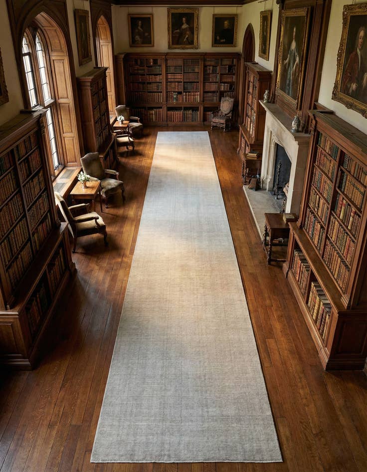 Detail image of 3' 3 x 39' 4 Hand Woven Jill Zarin English Manor Wool Rug