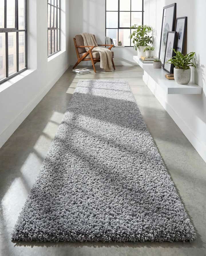 2' 7 x 20' Zermatt Shag Runner Rug